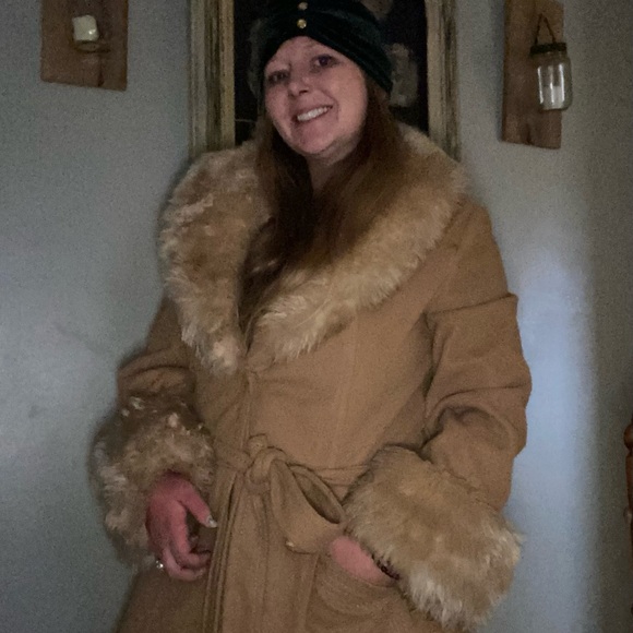 Meet your Posher, Amanda - Picture 14 of 16